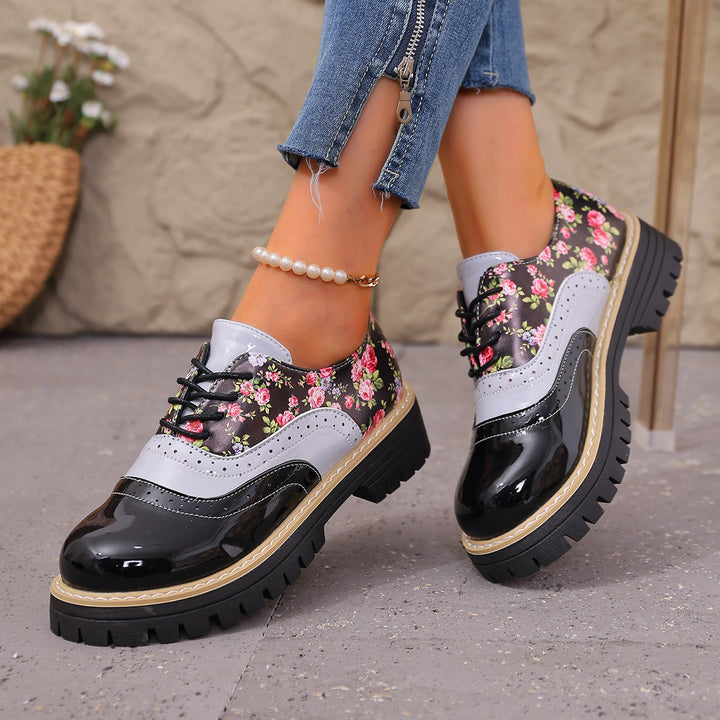 Damen florale Brogue-Schnürschuhe mit mehrlagigem Materialmix und profilierter Gummisohle Echo Archiv