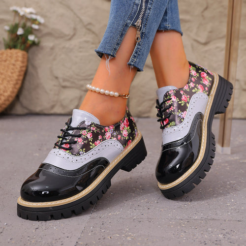 Damen florale Brogue-Schnürschuhe mit mehrlagigem Materialmix und profilierter Gummisohle Echo Archiv