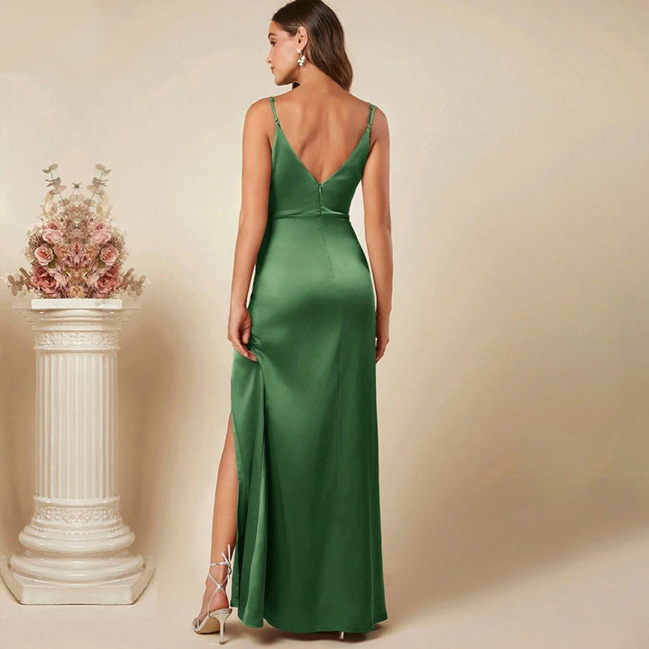 Damen Elegantes Wickelkleid mit hoher Beinschlitze und schmalen Trägern Echo Archiv