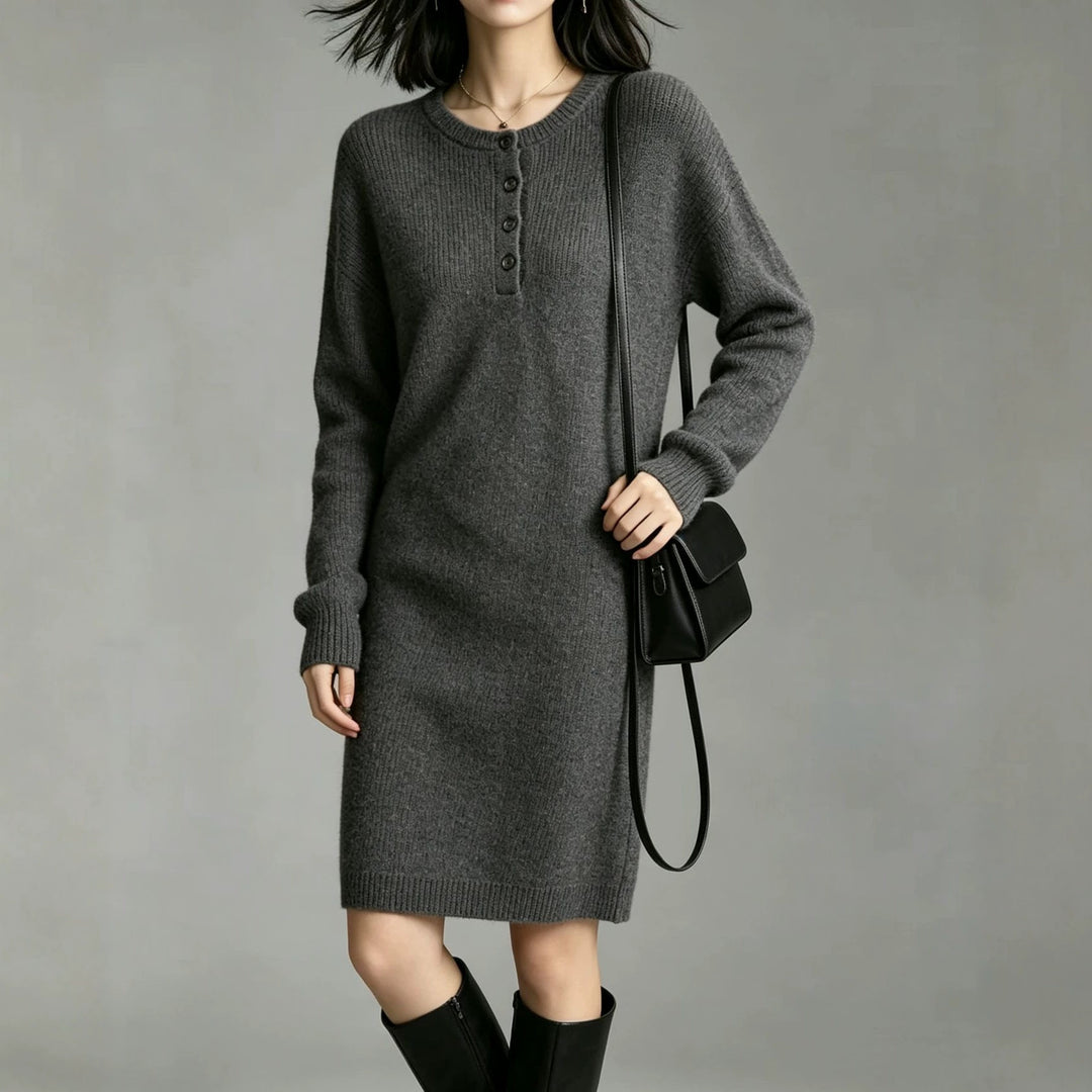 Damen Midilanges Strickkleid mit Henley-Leiste und gerippten Bündchen – Élara