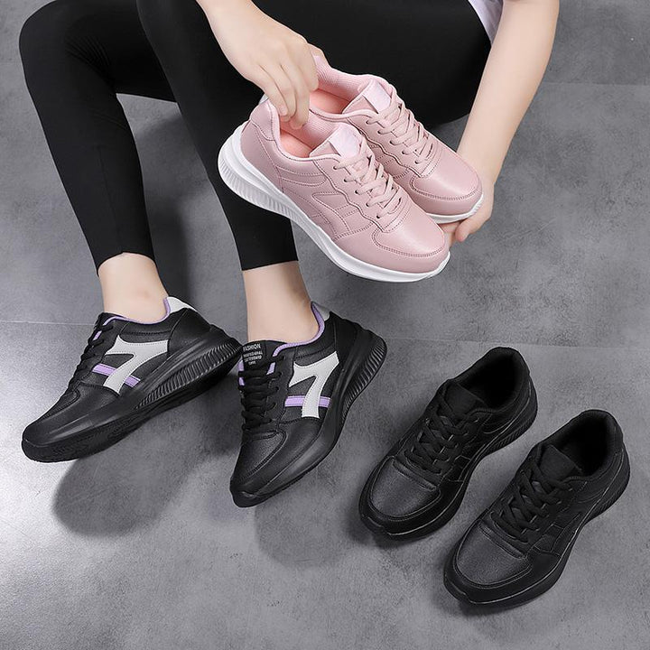 Damen nan modische Plateau-City-Sneaker mit extraweich gepolstertem Fußbett, stoßdämpfender Zwischensohle und sportiver Seitenapplikation Echo Archiv