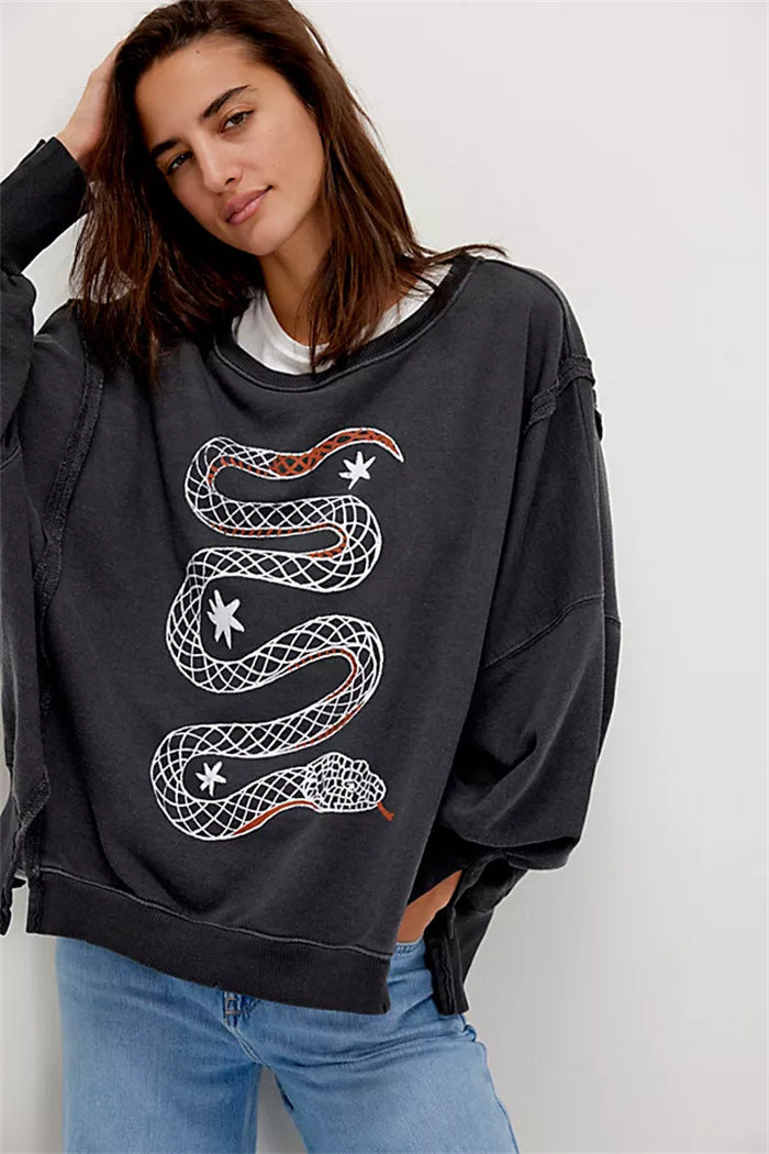Damen oversized Sweatshirt mit Rüben-Print, ausgefransten Nahtakzenten und Daumenlochärmeln – Avérine