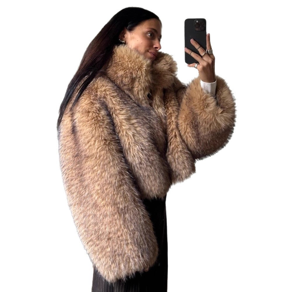 Damen Luxus-Kunstpelz-Cropped-Bomber mit Oversized-Ärmeln und hohem Schalkragen Echoarchiv