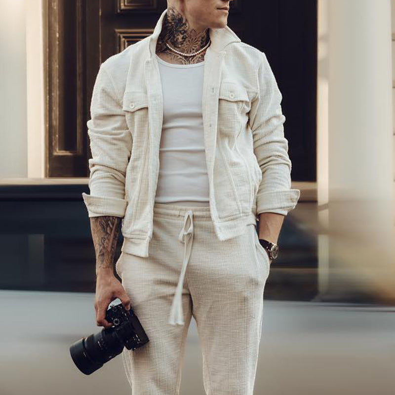 Herren lässige Freizeitjacke im strukturierten Design mit passenden Jogginghosen Echoarchiv