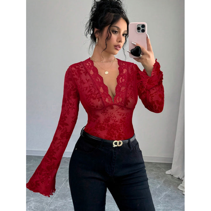 Damen Spitzen-Bodysuit mit tiefem V-Ausschnitt und romantischen Rüschendetails Echo Archiv
