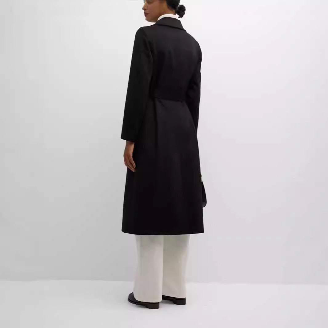 Damen Einreihiger Midilanger Mantel im Clean-Cut mit Taillengürtel und dezenter Pattentasche Echoarchiv