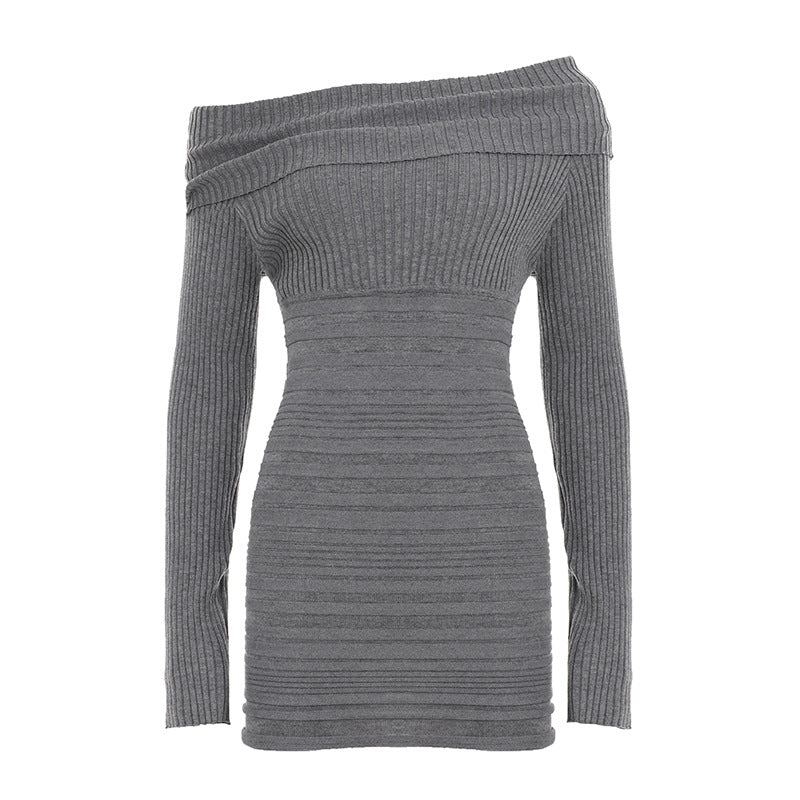 Damen nan schulterfreies figurbetontes Rippenstrick-Kleid mit Umschlagkragen, Längsraffung und Langarm Echo Archiv