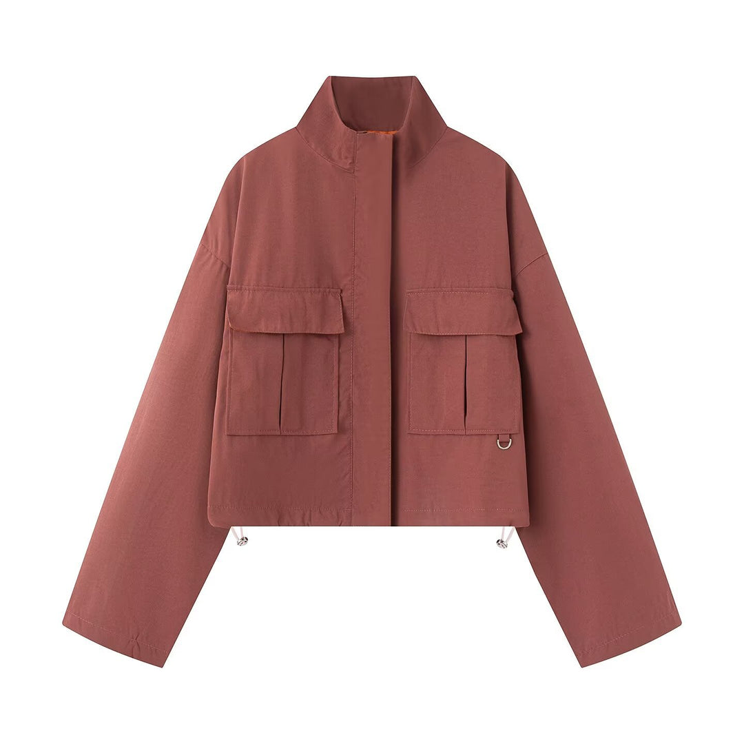 Damen Kurz geschnittene Utility-Jacke mit Stehkragen und aufgesetzten Taschen Echo Archiv