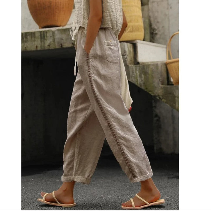 Damen Leichte Leinenhose mit seitlicher Knopfdetail – Avélisse