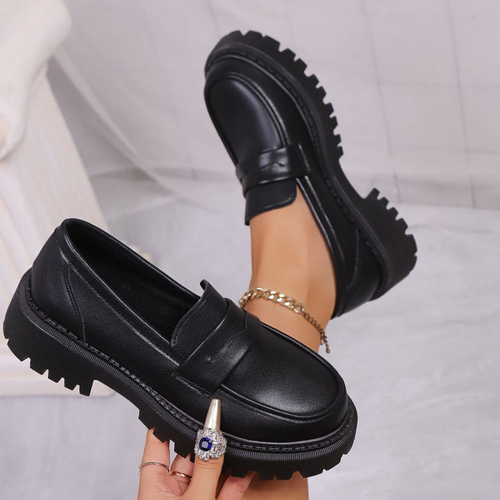 Damen klobige Loafer mit grober Profilsohle und Plateauabsatz Echoarchiv