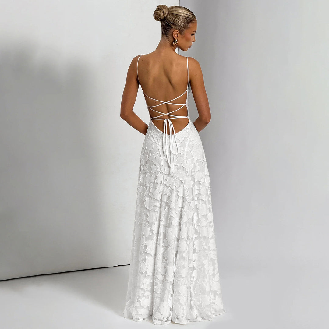 Damen elegantes Maxikleid mit zartem floralem Muster und Spaghetti-Trägern Echo Archiv