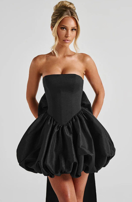 Damen Ballkleid mit voluminösem Rock und schulterfreiem Design Echo Archiv