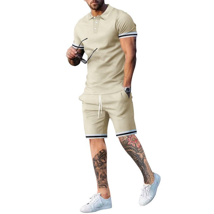 Herren Poloshirt und Shorts-Set mit sportlichen Akzenten Echoarchiv