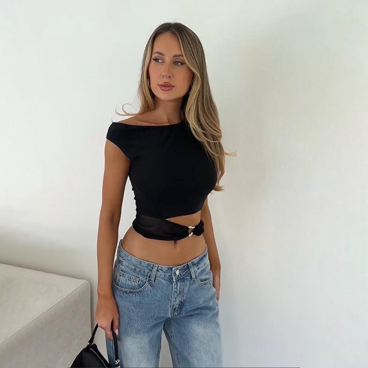 Damen Figurbetontes Crop-Top mit schickem Ringdetail Echo Archiv