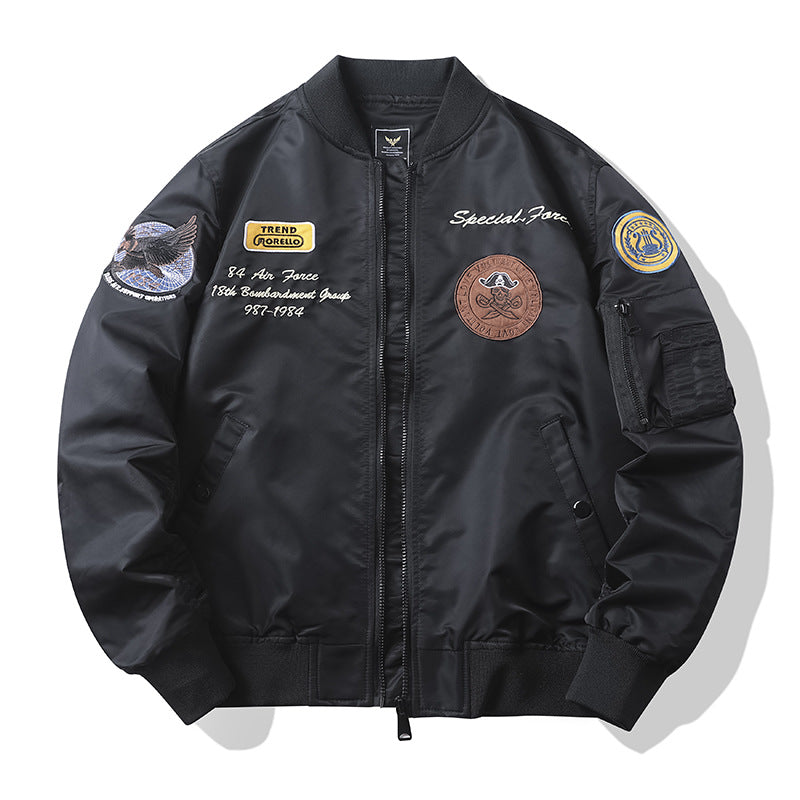 Herren Urbane Bomberjacke mit Stickereien Echo Archiv