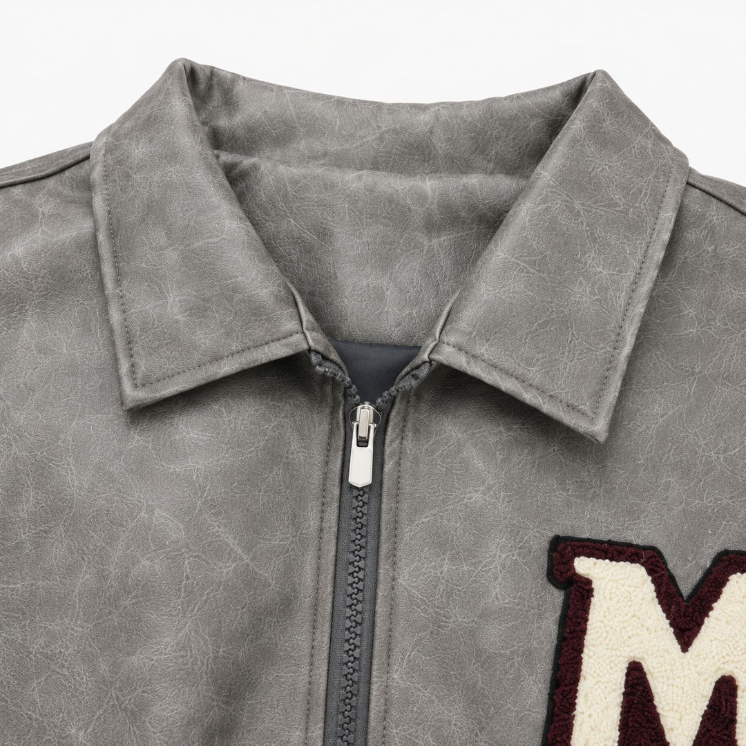 Herren Varsity-Bomberjacke im Vintage-Lederlook mit Chenille-Emblem Echo Archiv
