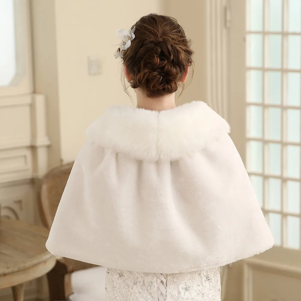 Damen Elegantes Kunstpelz‑Capelet mit Schleifenverschluss und weitem Umlegekragen Echo Archiv