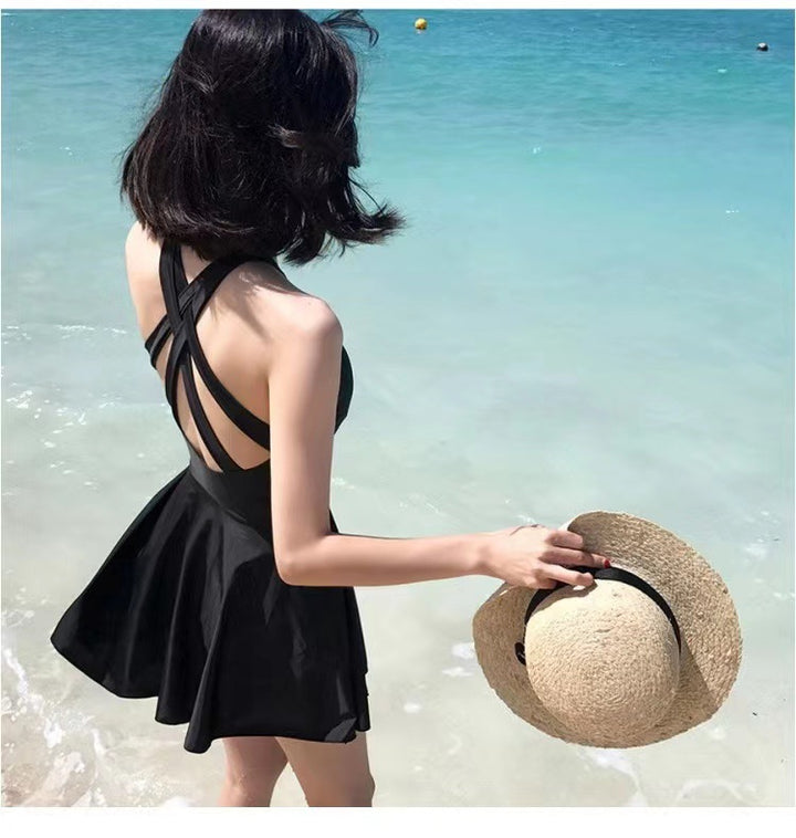 Damen Schwimmdress mit elegantem X-Träger-Design Echo Archiv