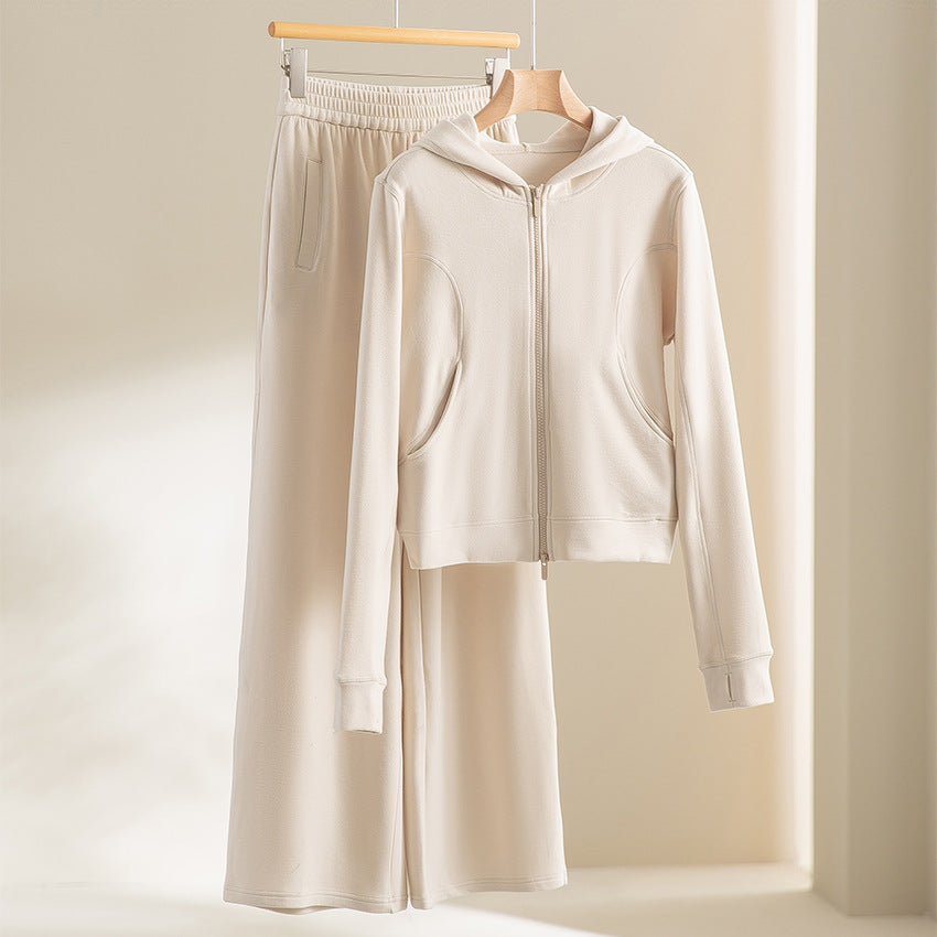 Damen Cropped Kapuzenjacke mit Reißverschluss und konturierten Eingrifftaschen Echoarchiv