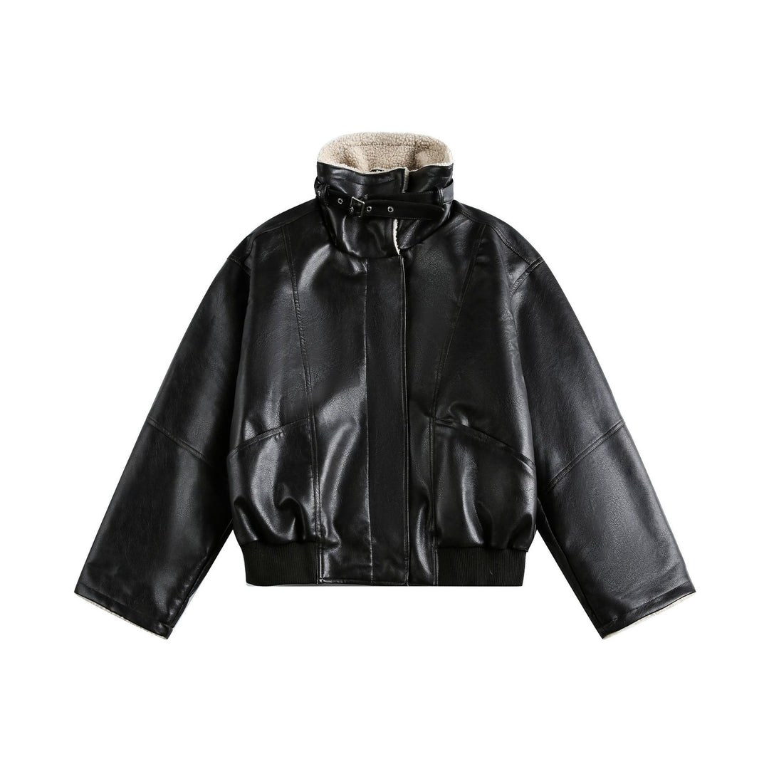 Damen Moderner Aviator-Blouson aus veganem Leder mit Teddykragen und kontrastierten Ärmelumschlägen Echoarchiv