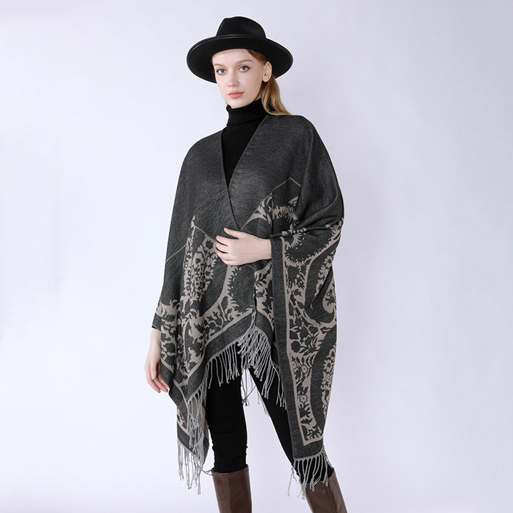 Damen Oversize-Umhangponcho mit floralen Medaillon-Jacquard und Fransensaum Echo Archiv