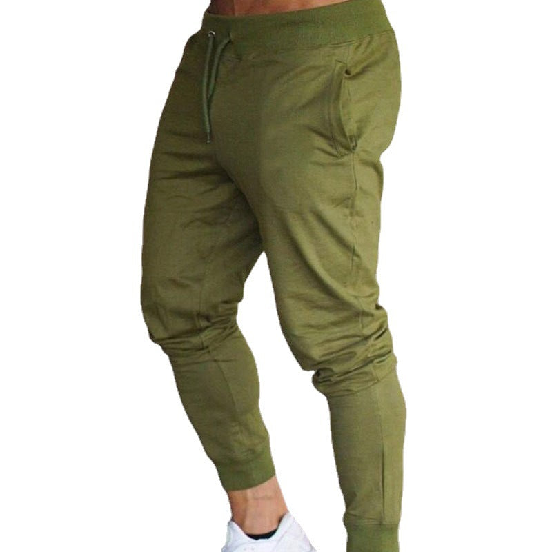 Herren stylische Jogginghose mit modernen Einsätzen und praktischen Taschen Echoarchiv