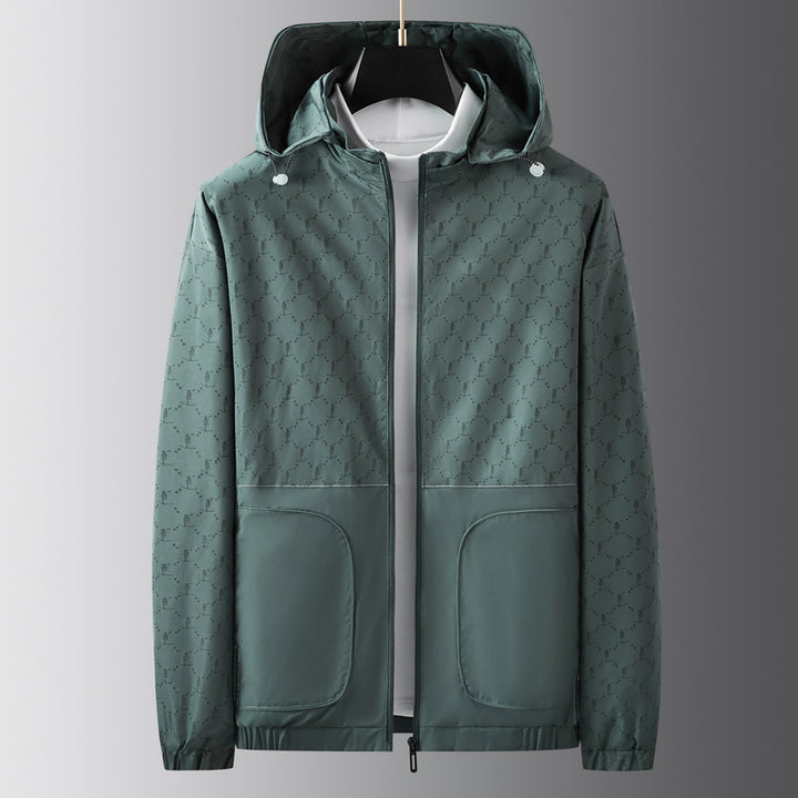 Herren Leichter wasserabweisender Kapuzen-Outdoorblouson mit Allover-Muster und großen Eingrifftaschen Echoarchiv