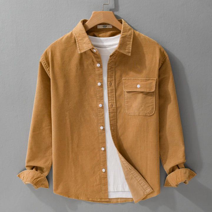 Herren Cordshirt im Overshirt‑Stil mit Brustpatte und entspannter Passform Echoarchiv