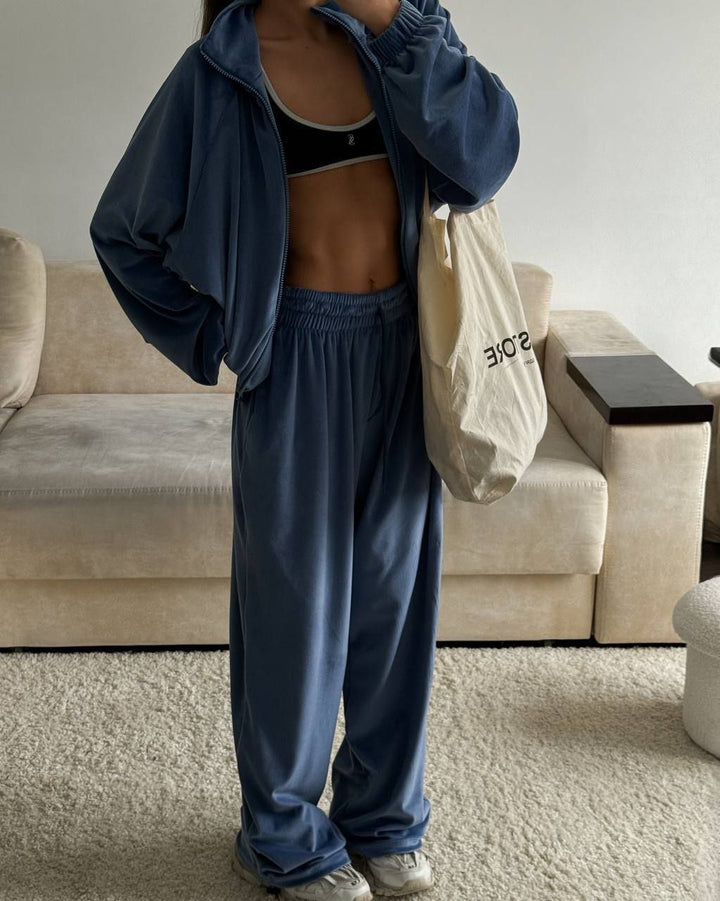 Damen lässiges Lounge-Zweiteiler Set mit Oversize Zipjacke und weitem Bundhose – Élanora
