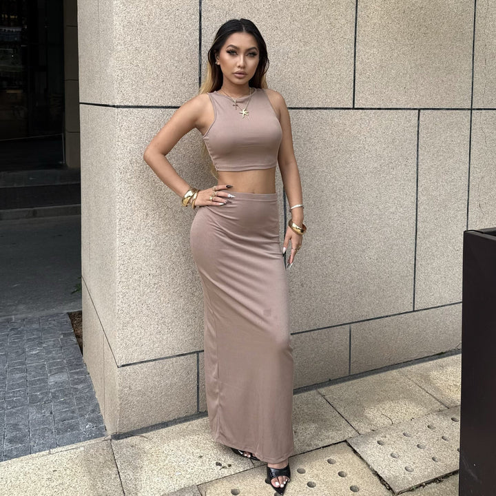 Damen Elegantes und figurbetontes Halbarm-Top mit hohem Schnitt und passendem Rock Echo Archiv
