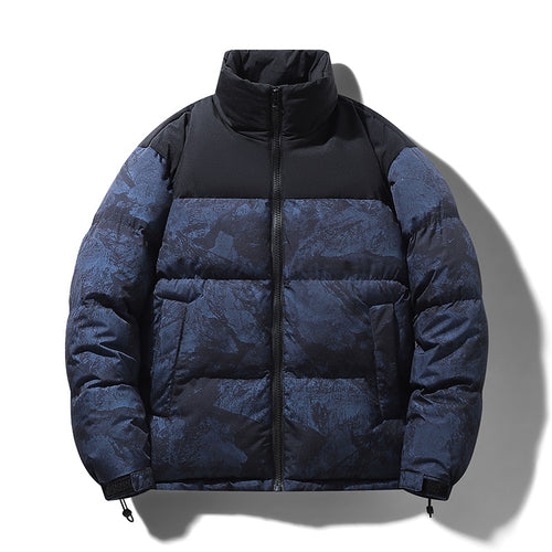 Herren Wattierte Steppjacke mit Camouflage‑Print, hohem Stehkragen & verstellbarem Saum Echoarchiv