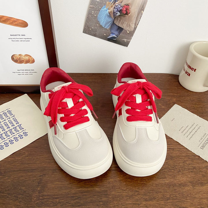 Damen Plateau-Laufsneaker mit verspielten Applikationen und atmungsaktiver Sohle Echo Archiv