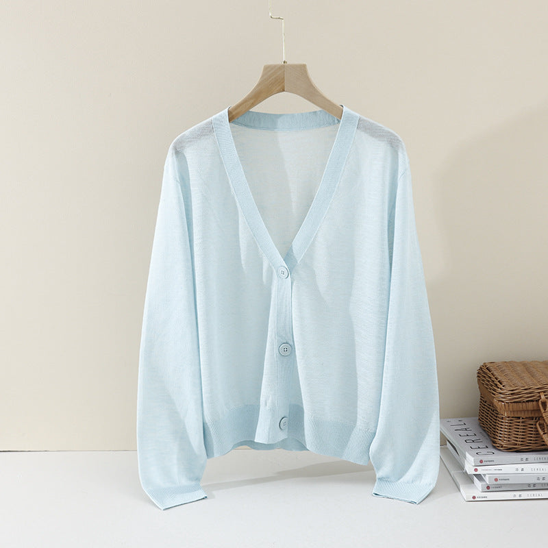 Damen Leichter Oversize-Cardigan aus Feinstrick mit tiefem V-Ausschnitt und Zierknopfleiste Echo Archiv