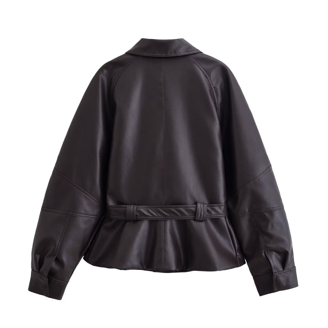 Damen Kurz geschnittene Lederoptik-Jacke mit Taillengürtel und Raglanärmeln Echo Archiv