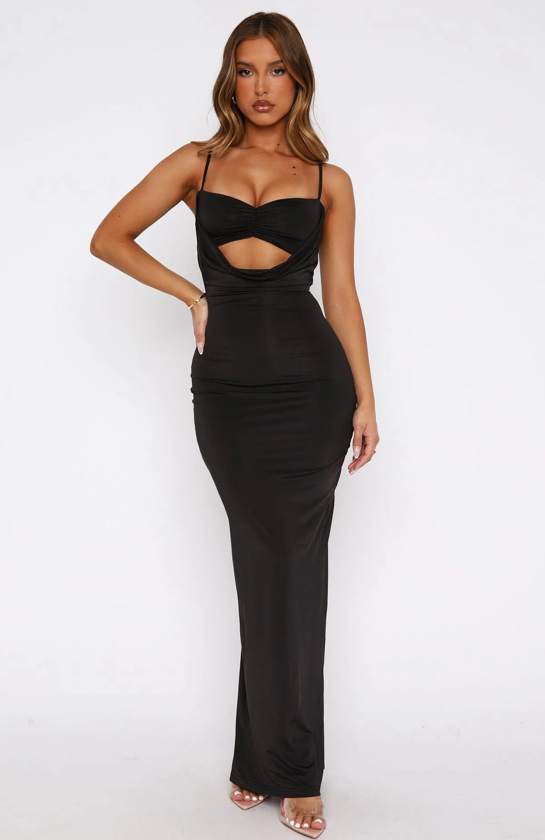 Damen Edles Maxikleid mit figurformendem Schnitt und raffiniertem Cut-Out Echo Archiv