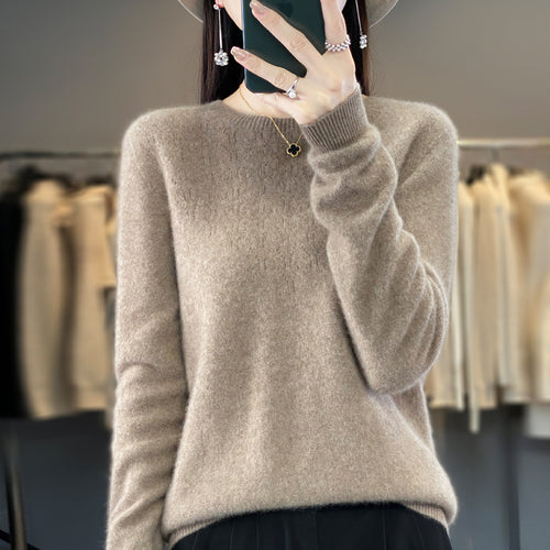 Damen Kuscheliger Midweight Rundhals-Pullover aus Angora-Blend mit feinem Flor und schmalem Bündchen Echoarchiv