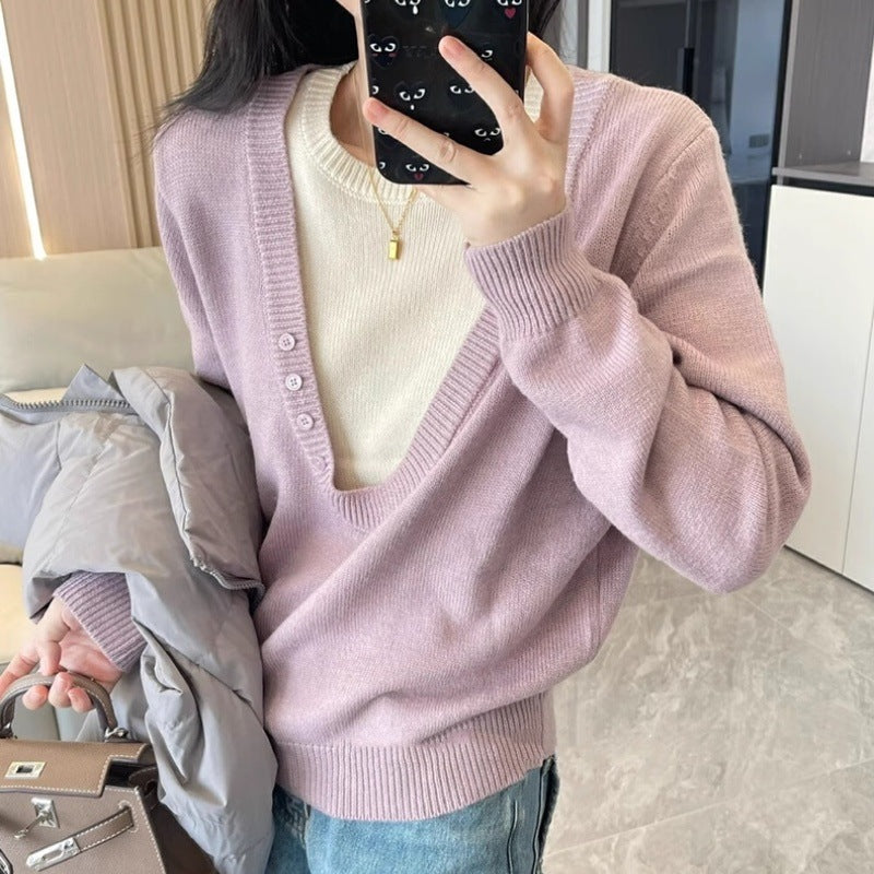 Damen Tiefer V‑Ausschnitt Feinstrickpullover mit Layering‑Effekt und leichter Taillierung Echoarchiv
