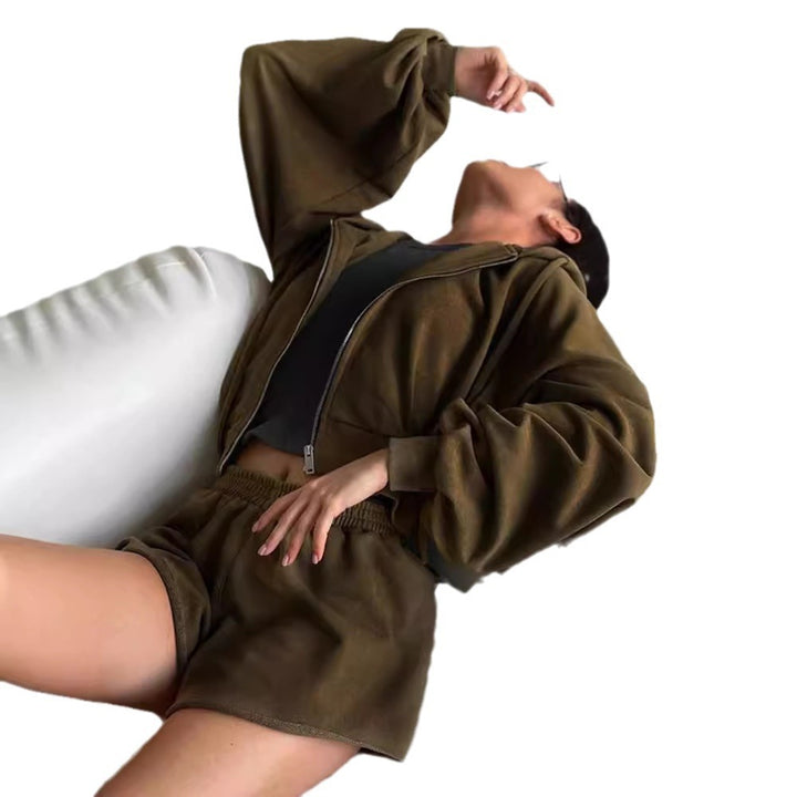 Damen oversized Cropped-Zip-Hoodie mit voluminösen Ballonärmeln und elastischer High‑Waist Loungeboxer-Shorts – Auréline