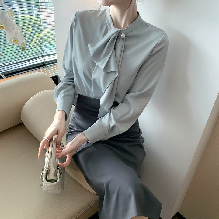 Damen Elegante Bluse mit Schleifendetail Echoarchiv