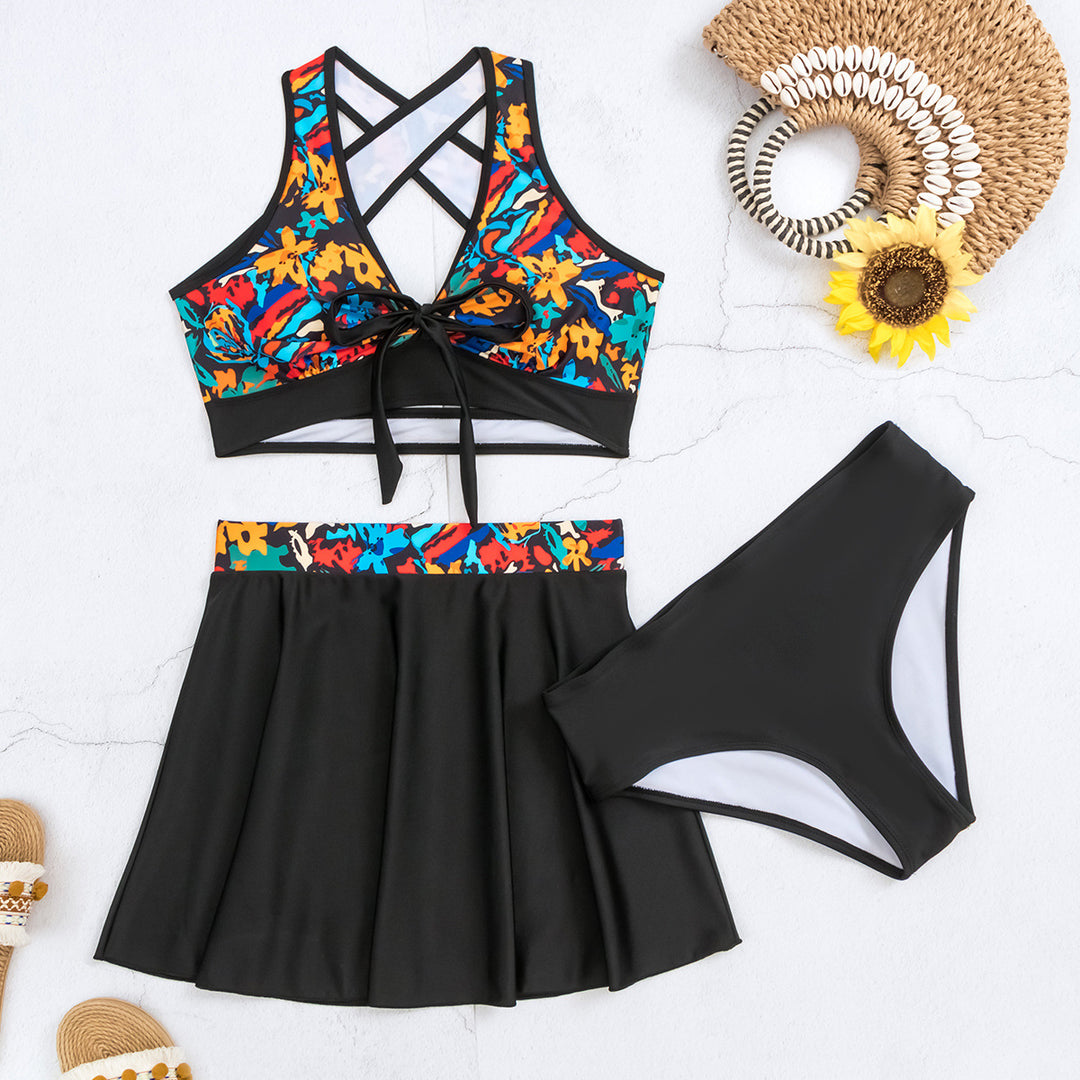Damen Bikiniset mit ärmellosem Oberteil und schwingendem Rock Echo Archiv