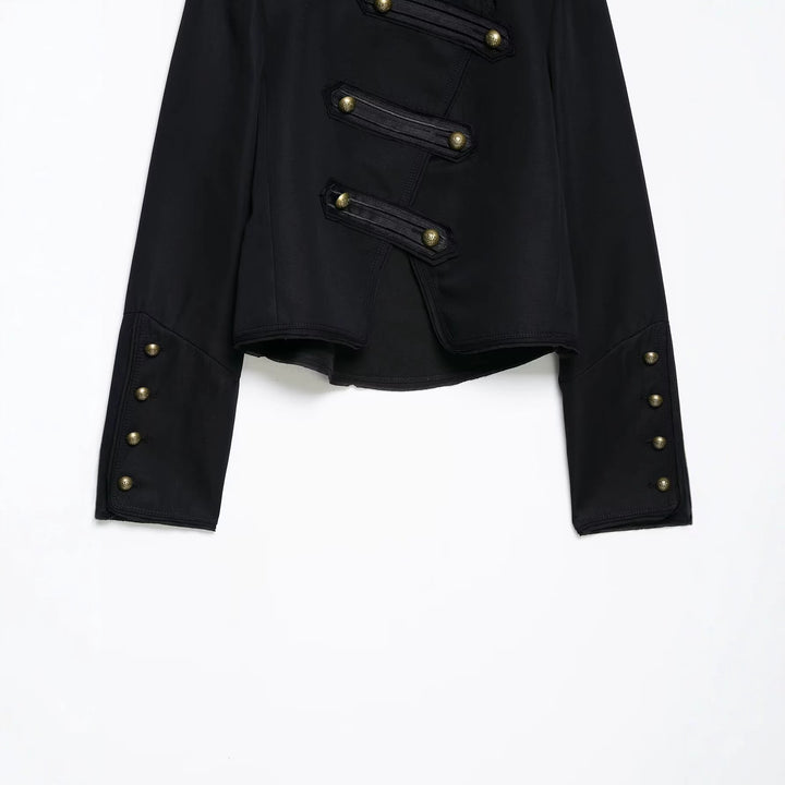Damen Kurzgeschnittene militärisch inspirierte Jacke mit Stehkragen, Zierpatten und Metallknöpfen Echo Archiv