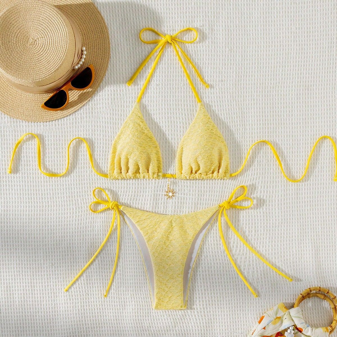 Damen Triangel-Bikini mit zarten Rüschendetails Echo Archiv