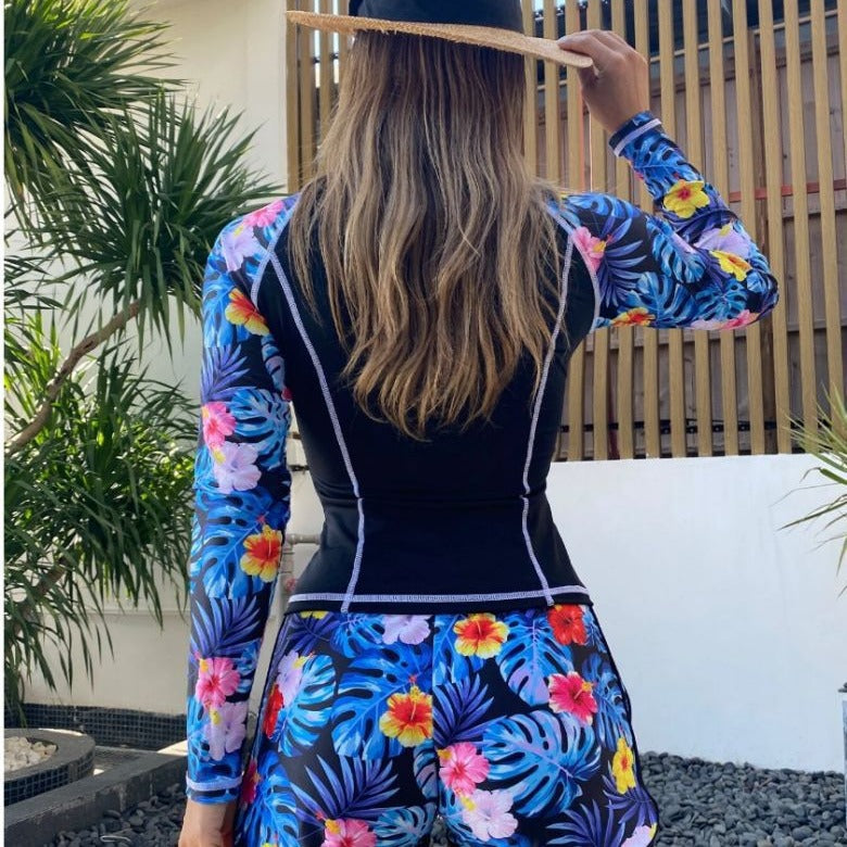 Damen Langarm Surf-Badeanzug mit floralem Muster Echo Archiv