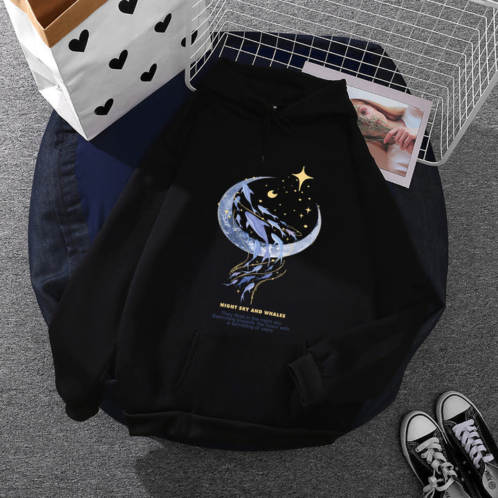 Damen Kapuzenpullover mit Mond‑und‑Wal-Illustration, Oversize-Schnitt und Kängurutasche – Auréline