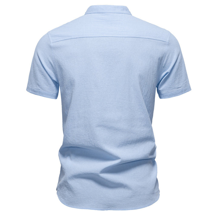 Herren nan lässiges Kurzarmshirt mit Stehkragen, halber Knopfleiste und leicht strukturierter Baumwoll-Leinen-Qualität Echo Archiv