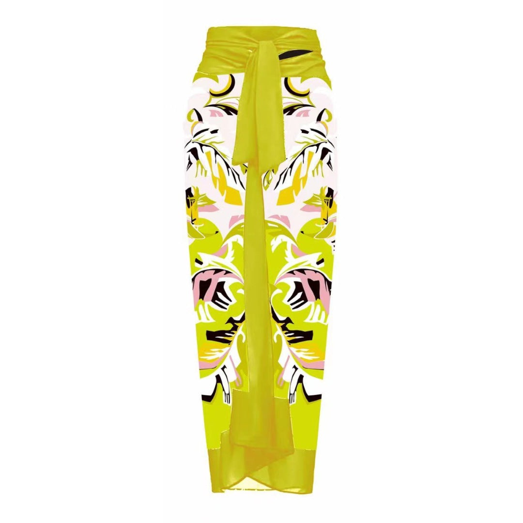 Damen Eleganter Einteiler mit kunstvoller Blumendekoration Echo Archiv