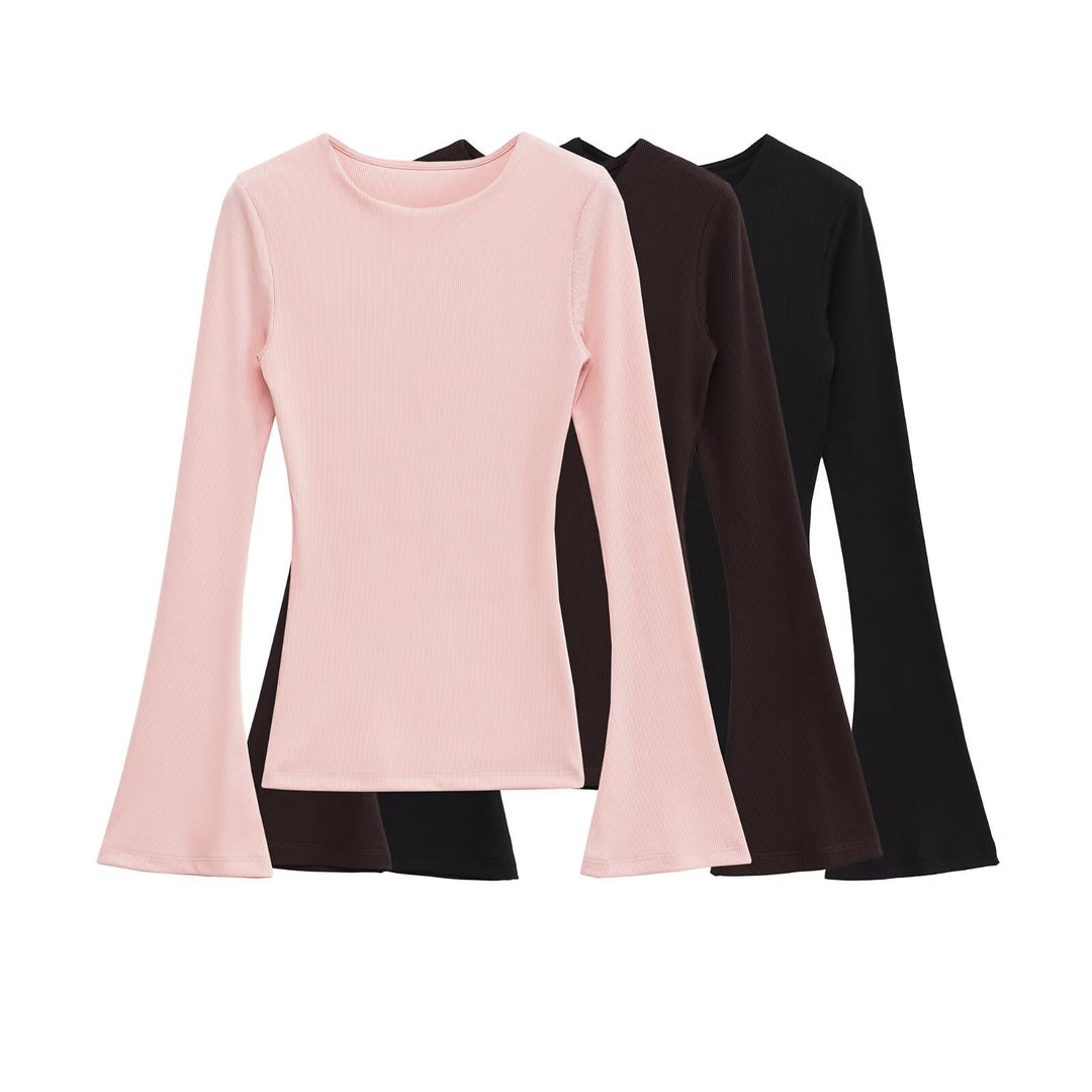 Damen Figurbetontes Rippshirt mit Carmenausschnitt und ausgestellten Schlagärmeln Echoarchiv