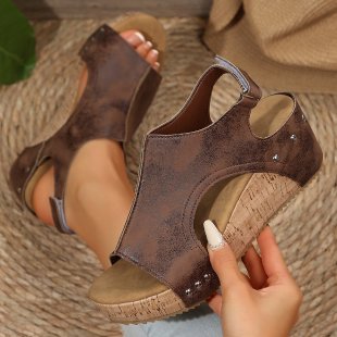 Damen nan Keilsandalette mit Fersenriemen, ergonomischem Fußbett, Korkoptik-Plateau und gepolstertem Zehenbereich Echo Archiv