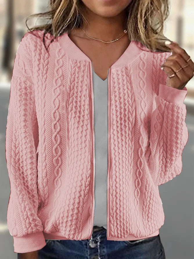 Damen Strickjacke mit Echoarchivrnem Kabelstrickmuster und eleganter Schnittführung Echoarchiv
