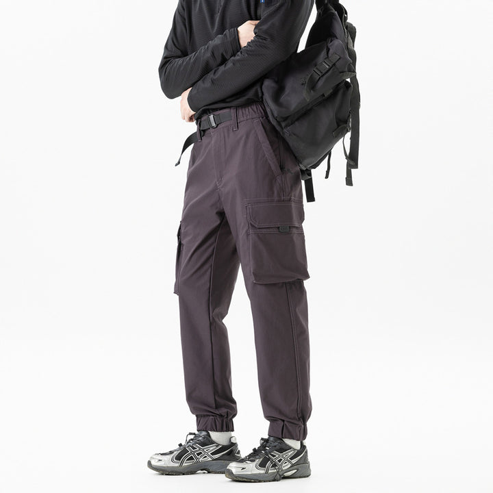 Herren Leichte Outdoor‑Cargohose im Joggerstil mit integriertem Webgurt und elastischen Knöcheln Echo Archiv